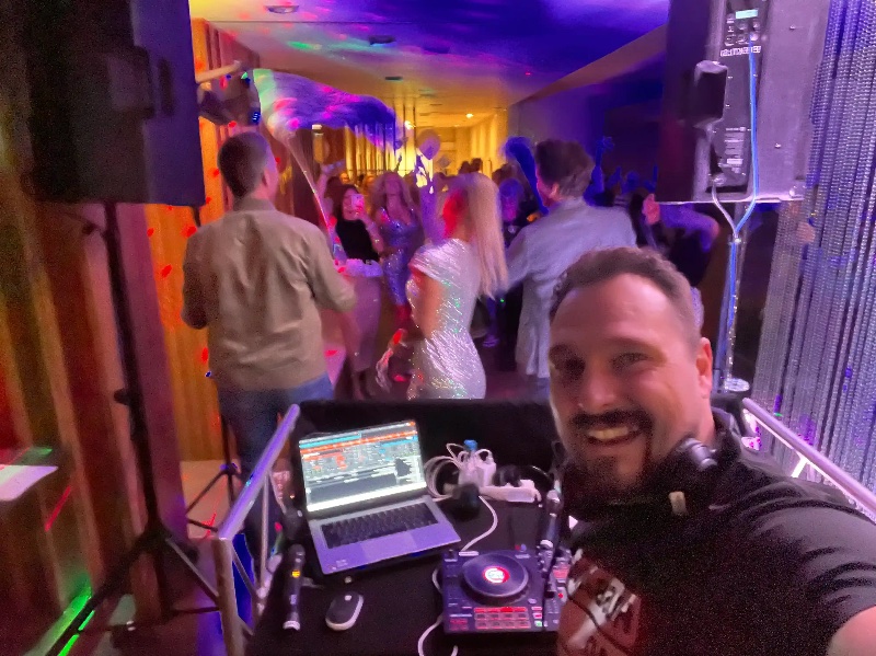 DjSash