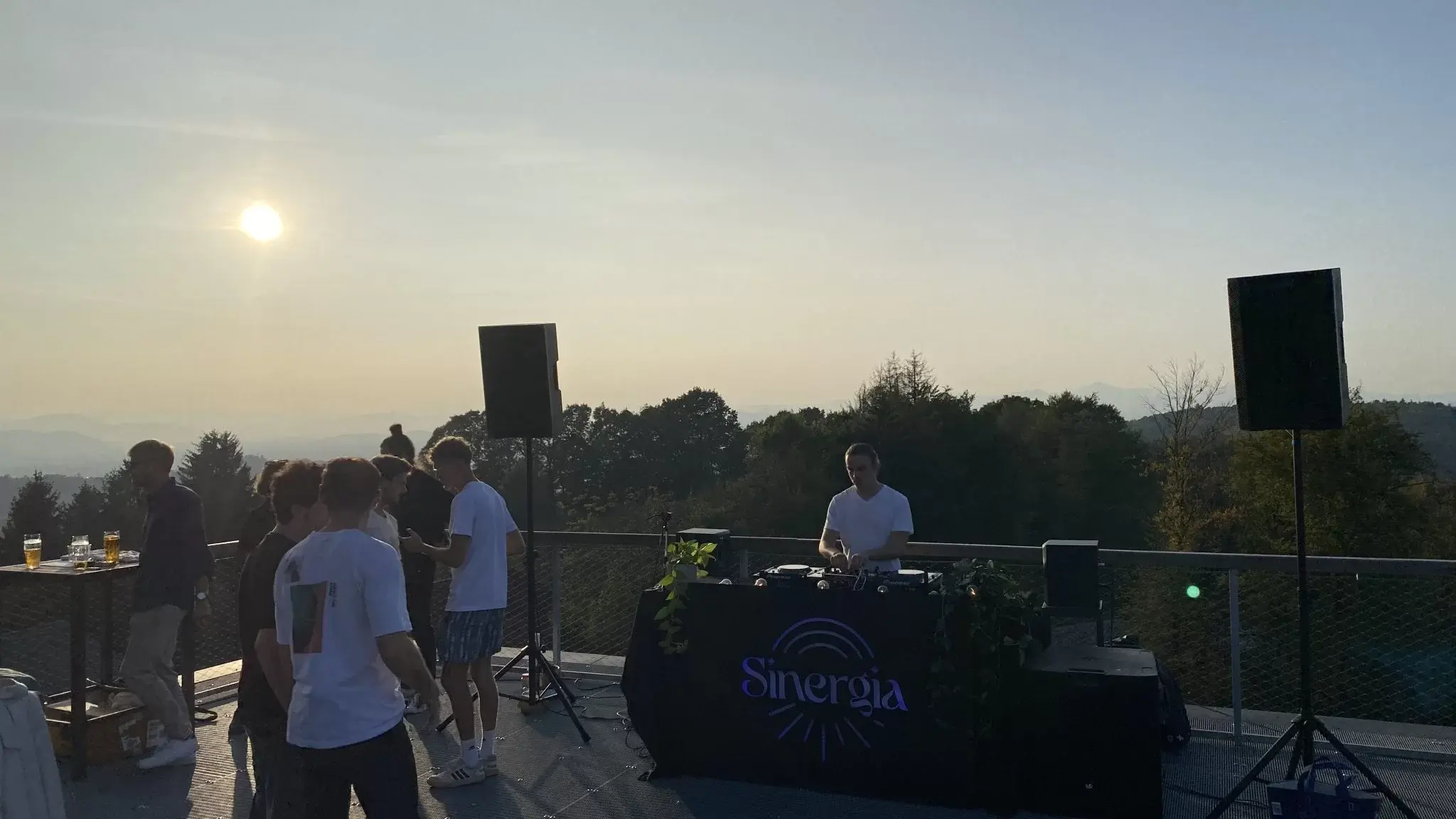 Sinergia - Summer Closing